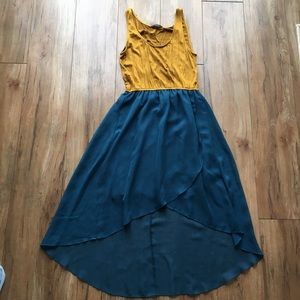 EUC Soprano Sleeves High-Low Contrast Jersey Dress